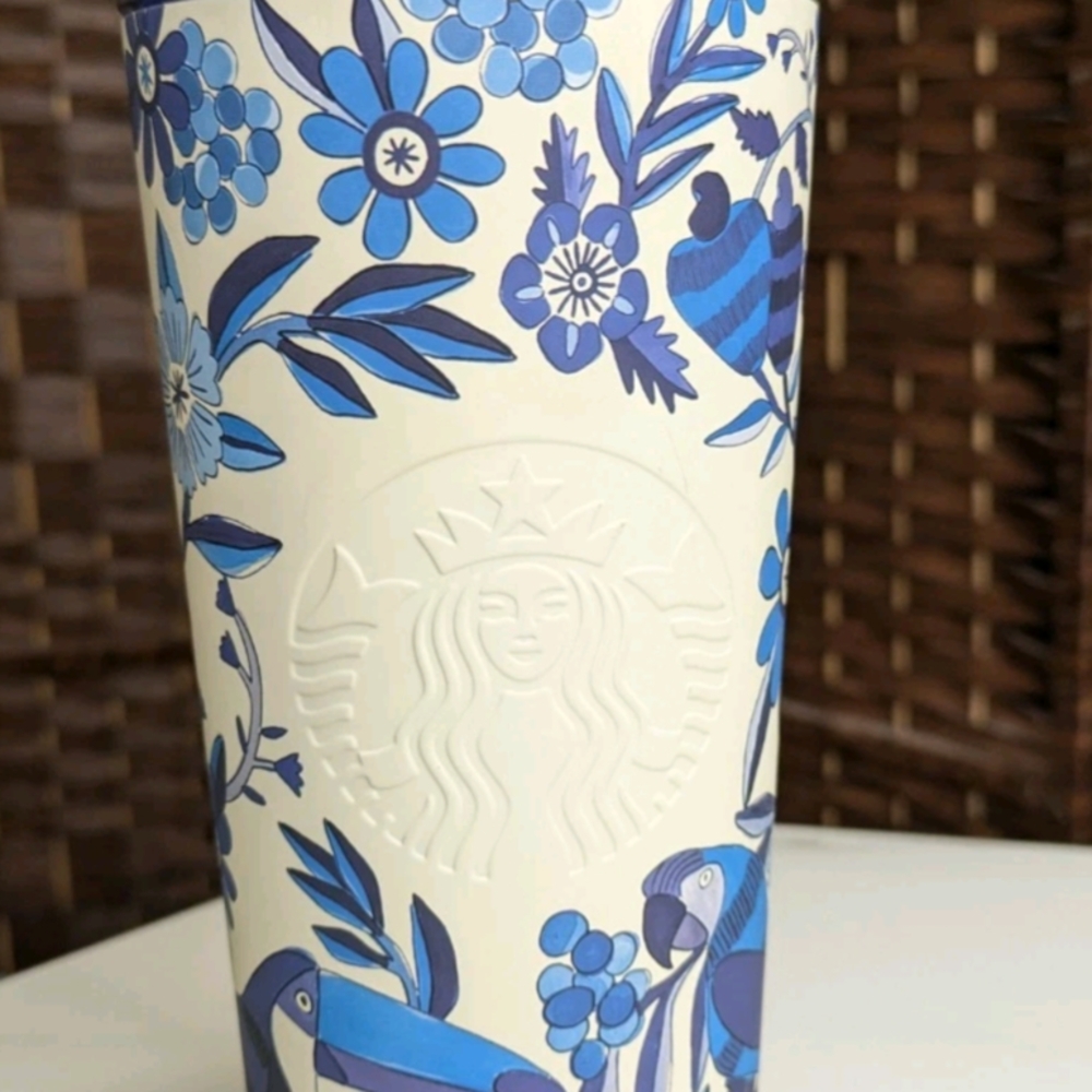 Limited Edition Farm Rio Collab Tumbler Rare Blue Toucan NWT